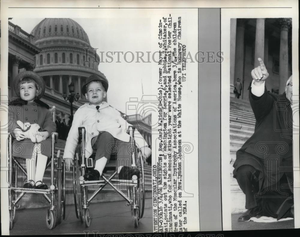 1964 Press Photo Rep Carl Rich points out sights of Washington - Historic Images