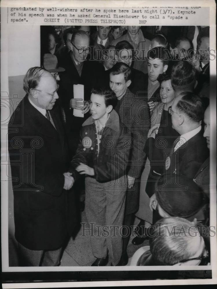 1952 Press Photo Ohio Senator Robert A. Taft Greets Supporters After Speech - Historic Images