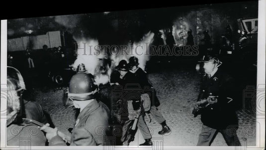 Press Photo Firemen Fight Street Fire - Historic Images