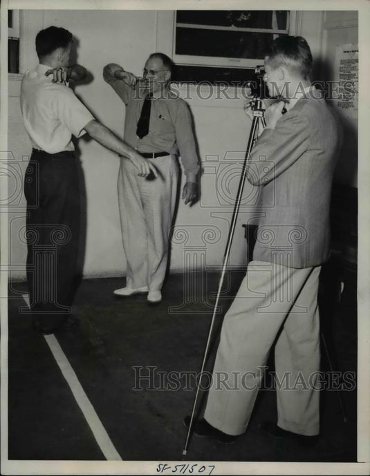1939 Press Photo Fresno The city of Fresno now makes a movie of persons. - Historic Images