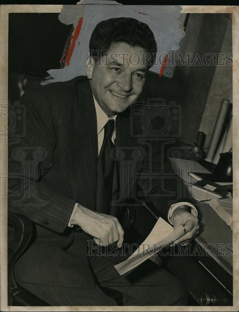 1947 Press Photo Mayor Frank Lausche of Cleveland Ohio - Historic Images