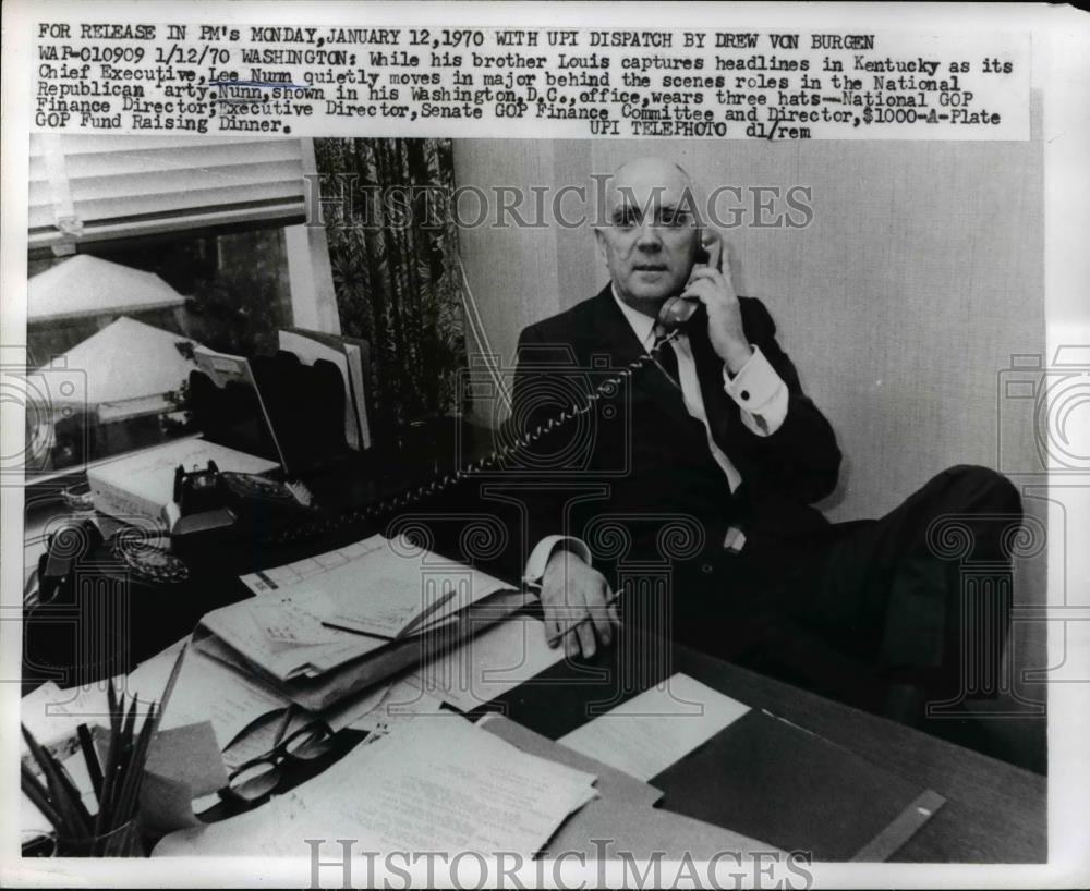 1970 Press Photo Chief Executive Lee Nunn - Historic Images