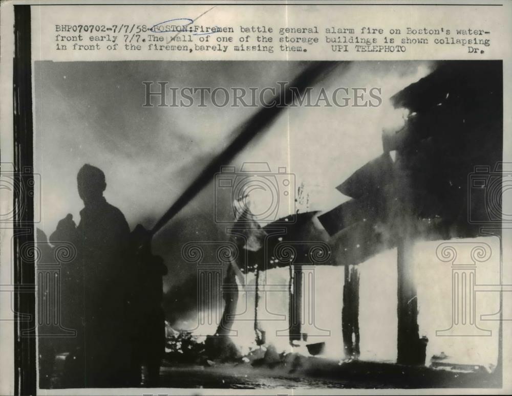 1958 Press Photo Firemen battle general alarm Fire on Boston Waterfront. - Historic Images