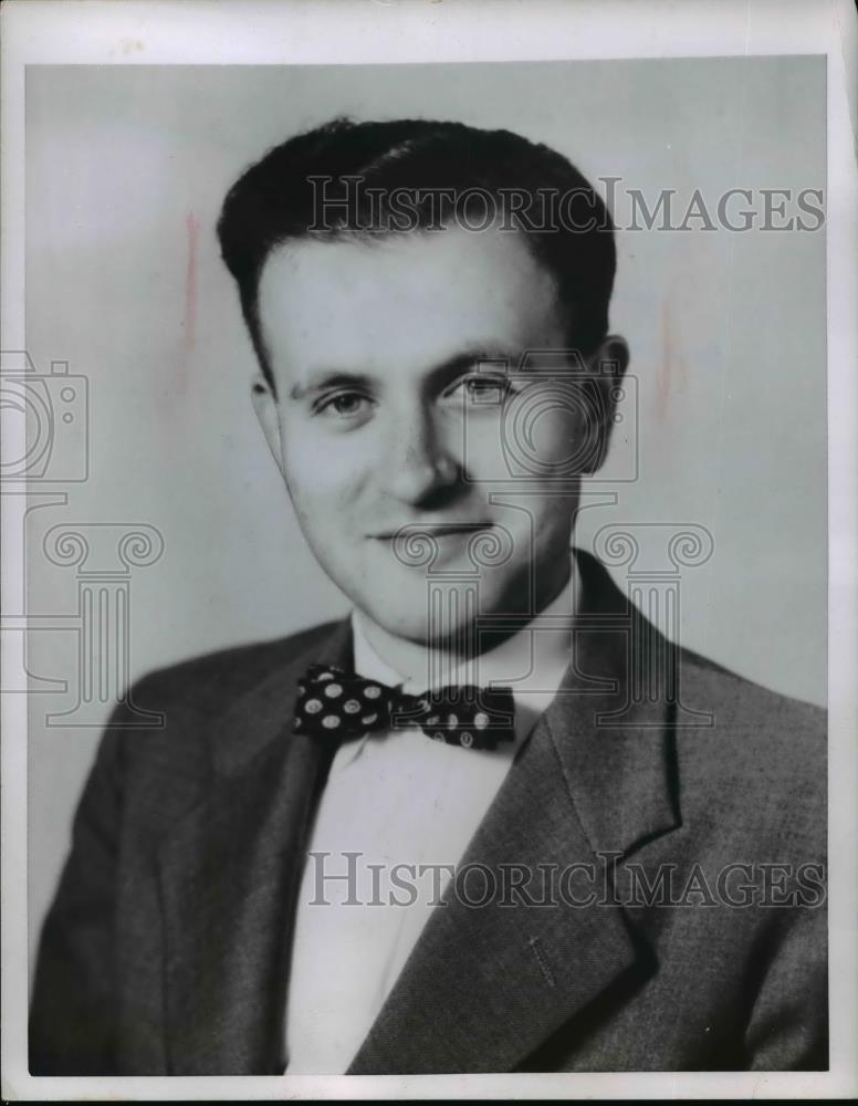 1955 Press Photo Dr SF Singer University of Maryland Physics Department - Historic Images