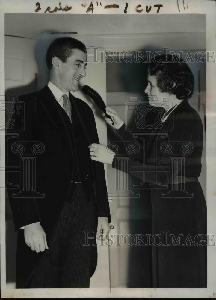 1939 Press Photo Mr &amp; Mrs Leverette Saltonstall his Mass.Governor inauguration - Historic Images