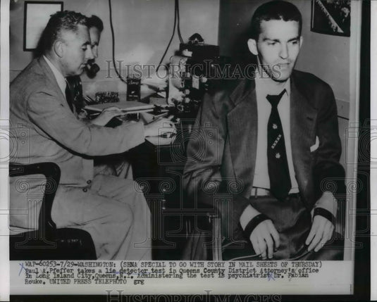 1954 Press Photo Paul Pfeffer Takes Lie Detector Test with Dr Fabian Rouke - Historic Images