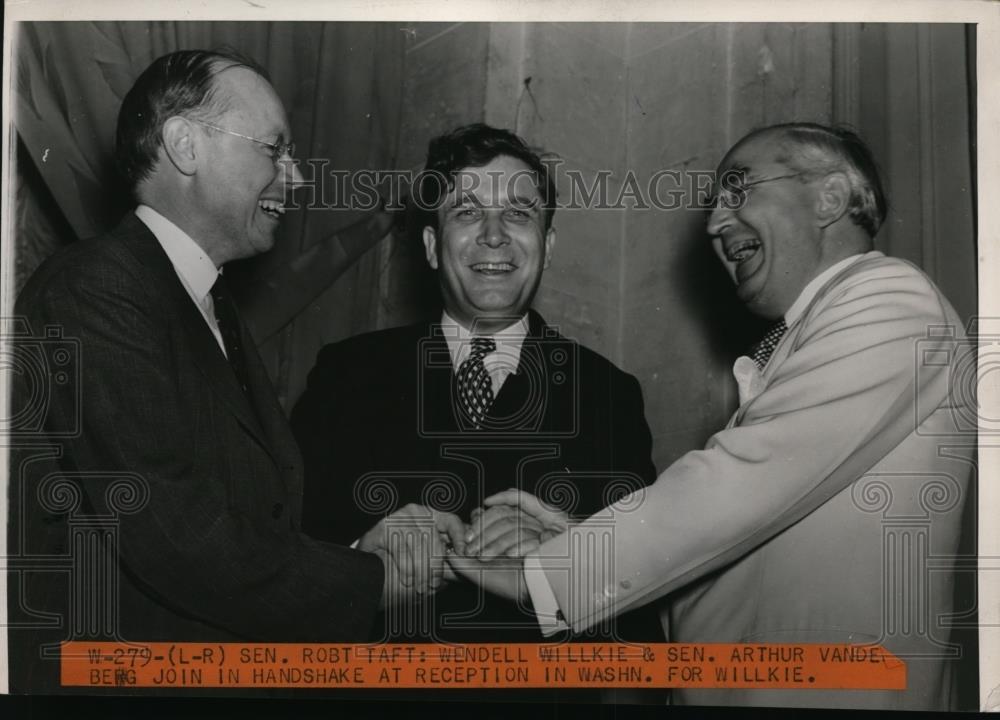 1940 Press Photo Sen Robert Taft, Wendell Wilkie and Sen Arthur Vance - Historic Images