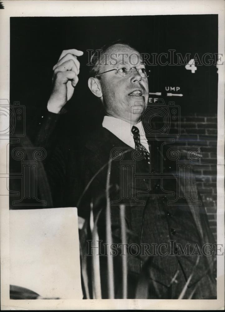 1938 Press Photo Ohio Senator Robert A. Taft During Debate - Historic Images