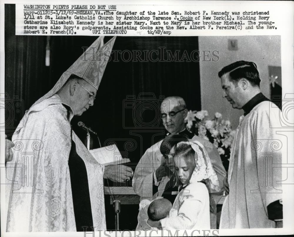 1969 Press Photo McLean Va The daughter of late Sen Robert Kennedy - Historic Images