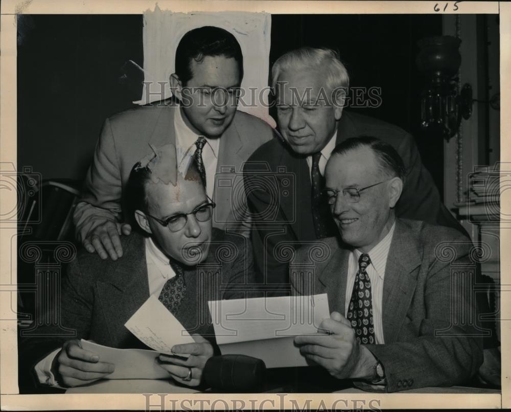 1954 Press Photo Members of the House of Foreign Affairs Committee in Washington - Historic Images