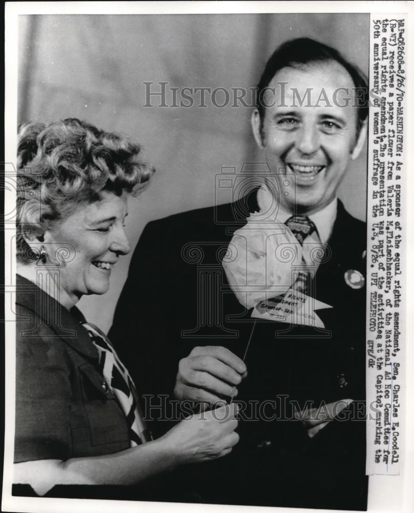 1970 Press Photo Sen Charles E. Goodell, Valeria Fleischhacker National Ad hoc - Historic Images