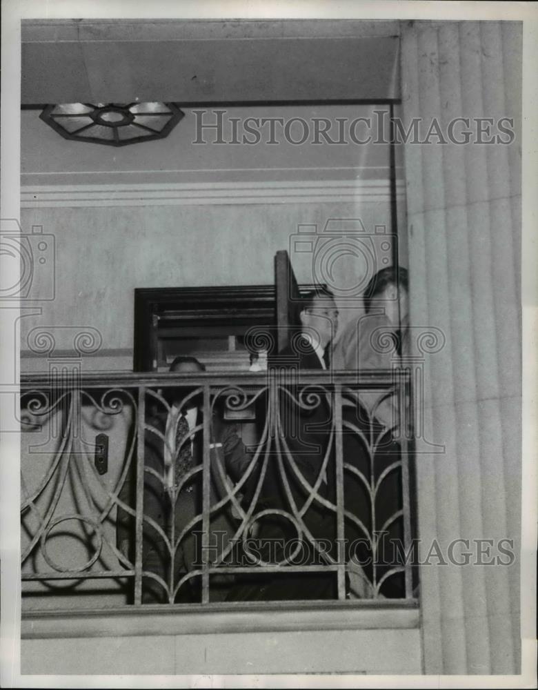 1954 Press Photo Dr. Samuel Sheppard guilty of 2nd degree murder oh his wife. - Historic Images