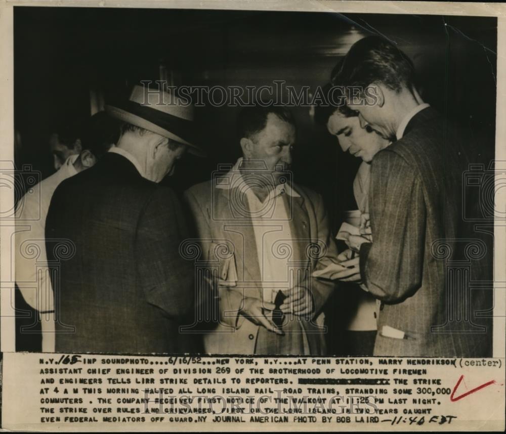 1952 Press Photo Harry Hendrickson Tells Press Details of Rail Workers Strike - Historic Images