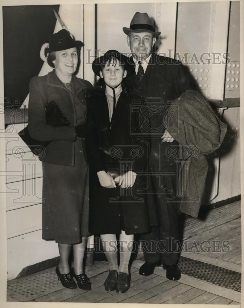 1938 Press Photo Donald Richberg, Former chairman of the NRA and his family - Historic Images