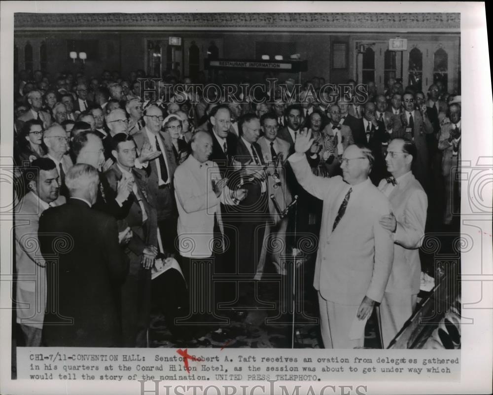 1952 Press Photo Sen Robert A. Taft Conrad Hilton Hotel Convention Hall - Historic Images