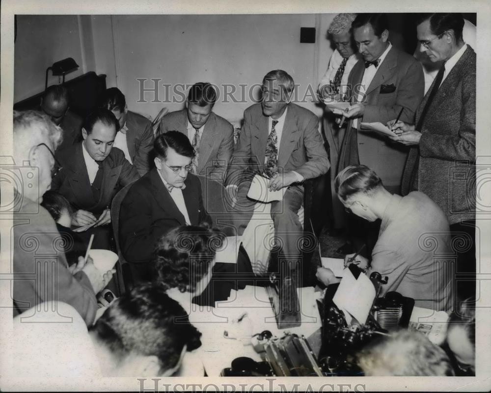 1947 Press Photo Kansas City Mo Presidential Press Secretary Charles Ross - Historic Images