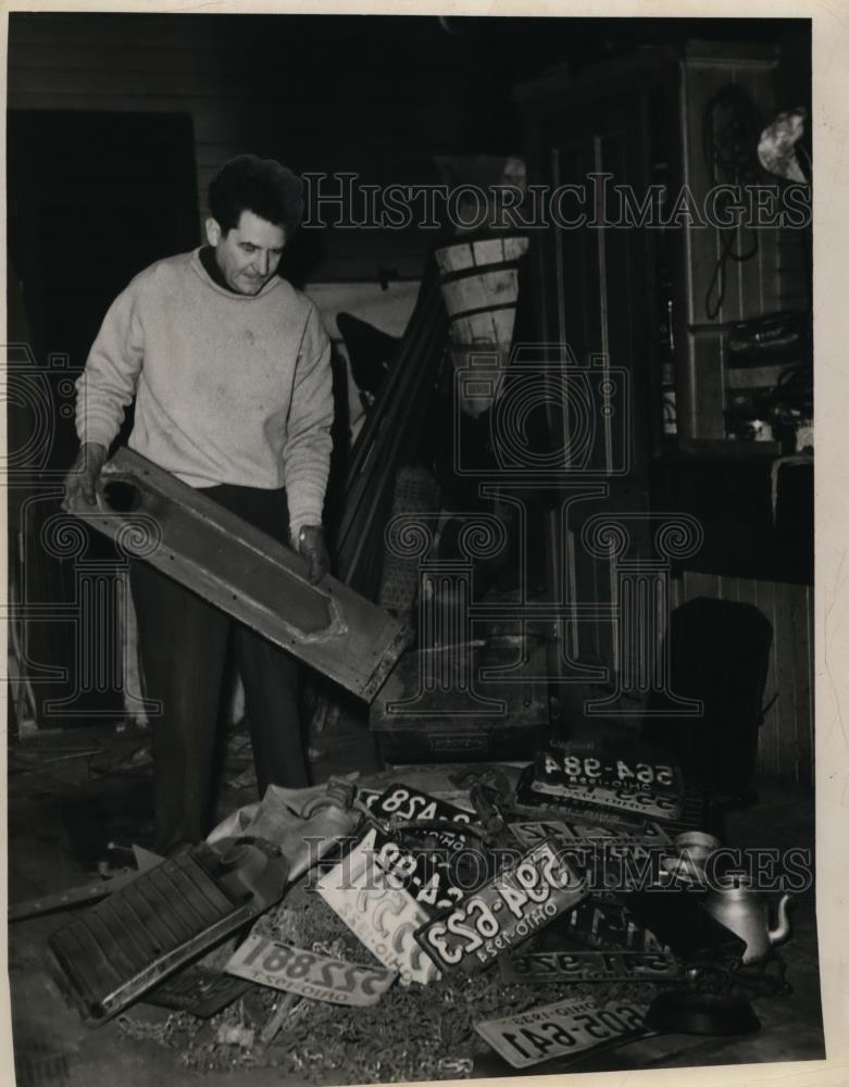 1942 Press Photo Mayor Lausche Cleveland Ohio - Historic Images