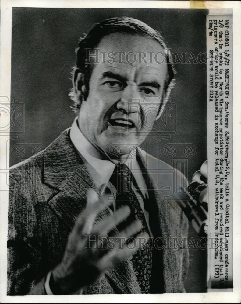 1972 Press Photo Washington-Sen. George McGovern at Capitol Hill news conference - Historic Images