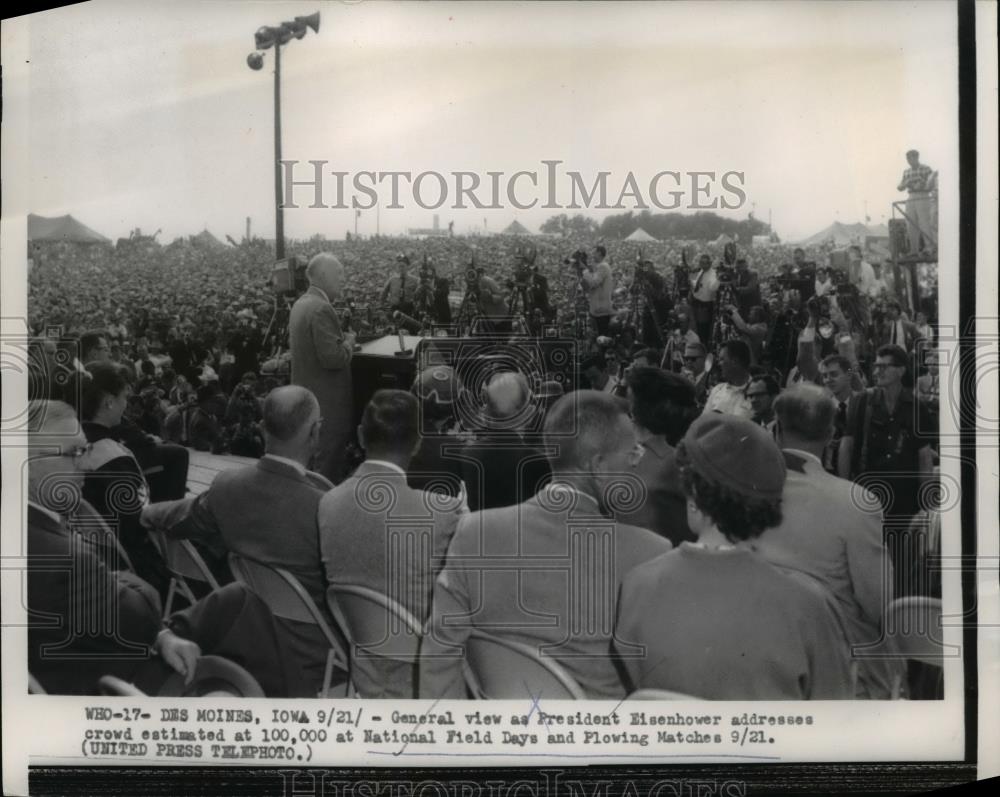 1956 Press Photo Pres.Eisenhower addresses at Natl. Field Days and Plowing Match - Historic Images