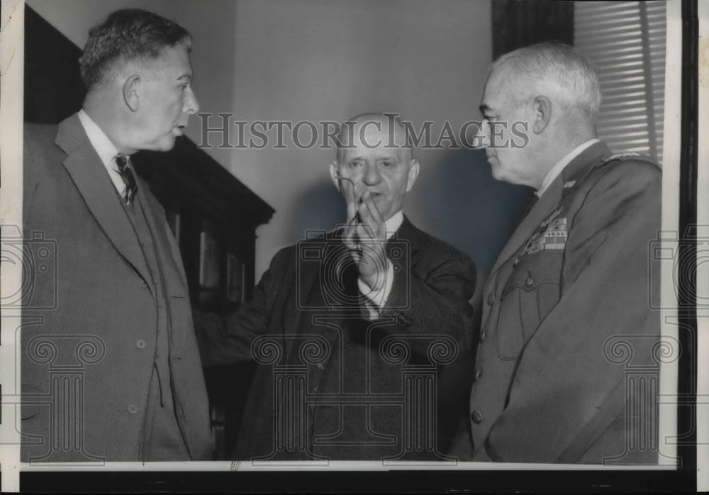 1958 Press Photo Defense Secretary Neil McElroy Nathan Twining Carl Vinson - Historic Images