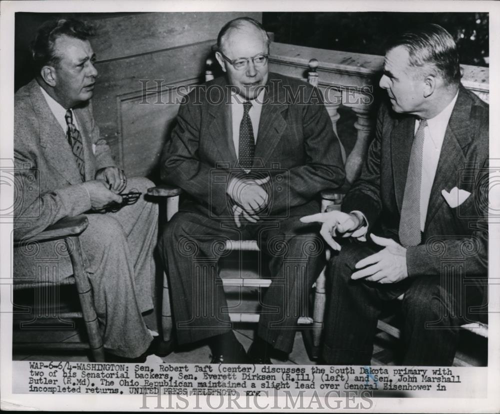 1952 Press Photo Sen Robert Taft with Sen Everett Dirksen and Sen John Marshall - Historic Images