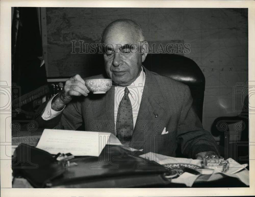 1954 Press Photo Sen Herbert Lehman D-NY in his Washington DC office - Historic Images