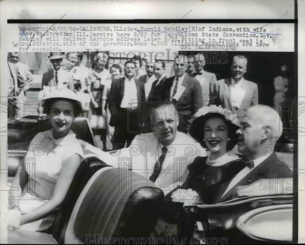1938 Press Photo Governors Handley and Stratton with their wives before RSC - Historic Images
