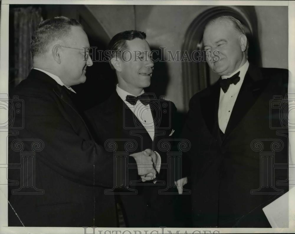 1939 Press Photo Los Angeles Calif. Former President Herbert Hoover. - Historic Images