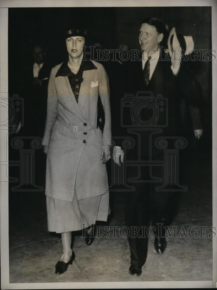 1934 Press Photo Col and Mrs Luke Lea entering the Tennessee Supreme Court - Historic Images