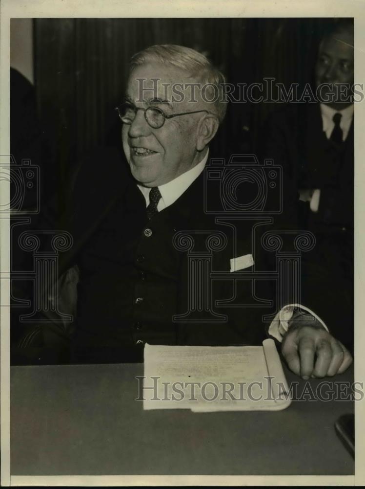 1936 Press Photo George A. Tomlinson Head of MidAmerica Corp. testify at Senate, - Historic Images