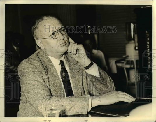 1938 Press Photo Carl B Dodge Secretary of Trumball Comp Manufacturers - Historic Images