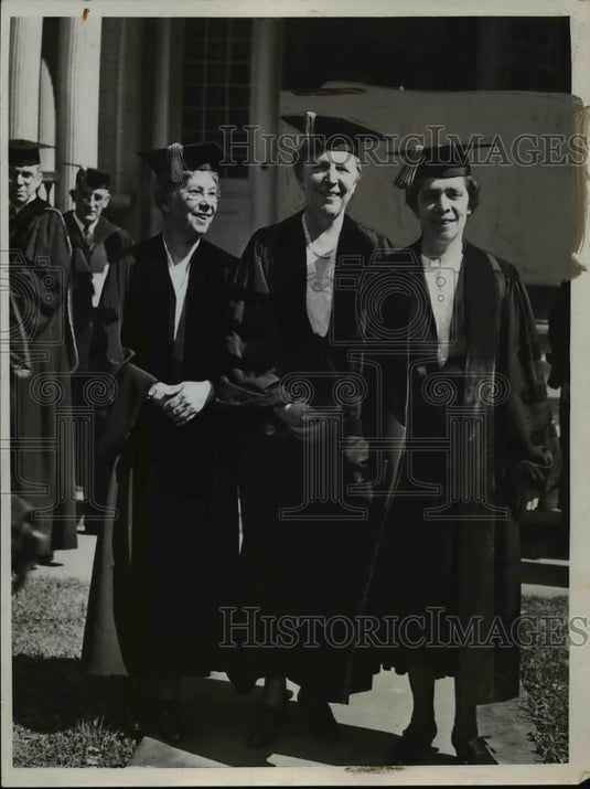 1938 Press Photo Dean Helen Smith Flora Stone Mather College - Historic Images