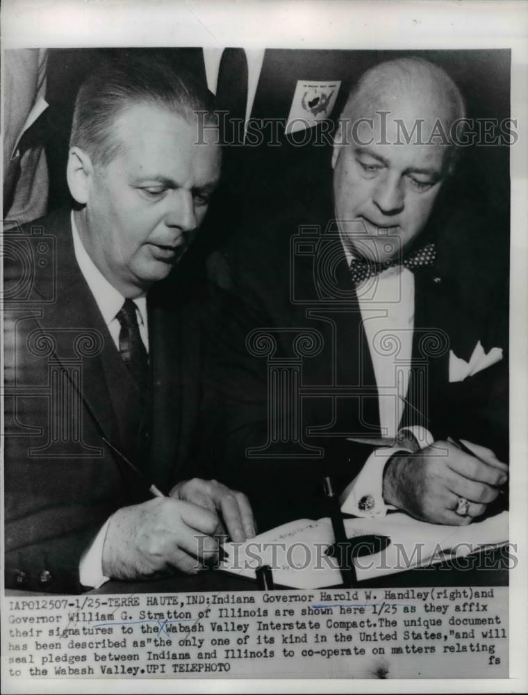 1960 Press Photo Governor Harold Handley of Indiana &amp; Gov Stratton of Illinois - Historic Images