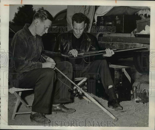 1940 Press Photo Olaf Lorntsen & BM Phillips Members of Modern Pioneers Miami - Historic Images