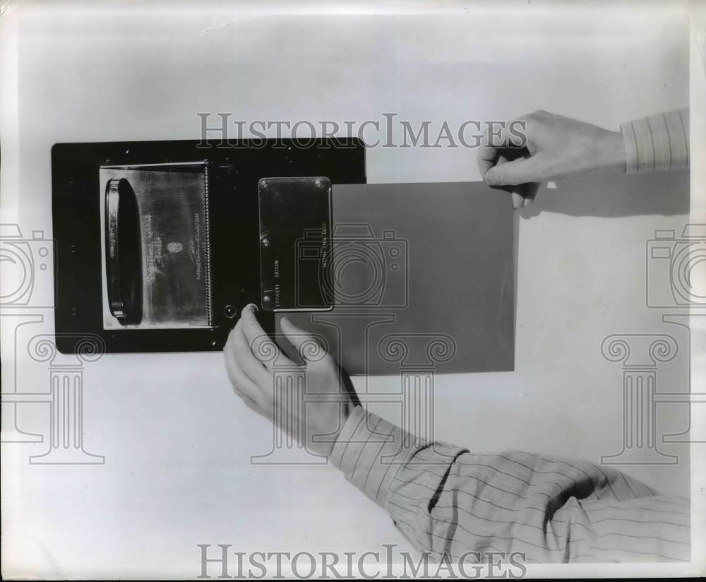 1946 Press Photo X Ray Film Identifier - nee60580 - Historic Images