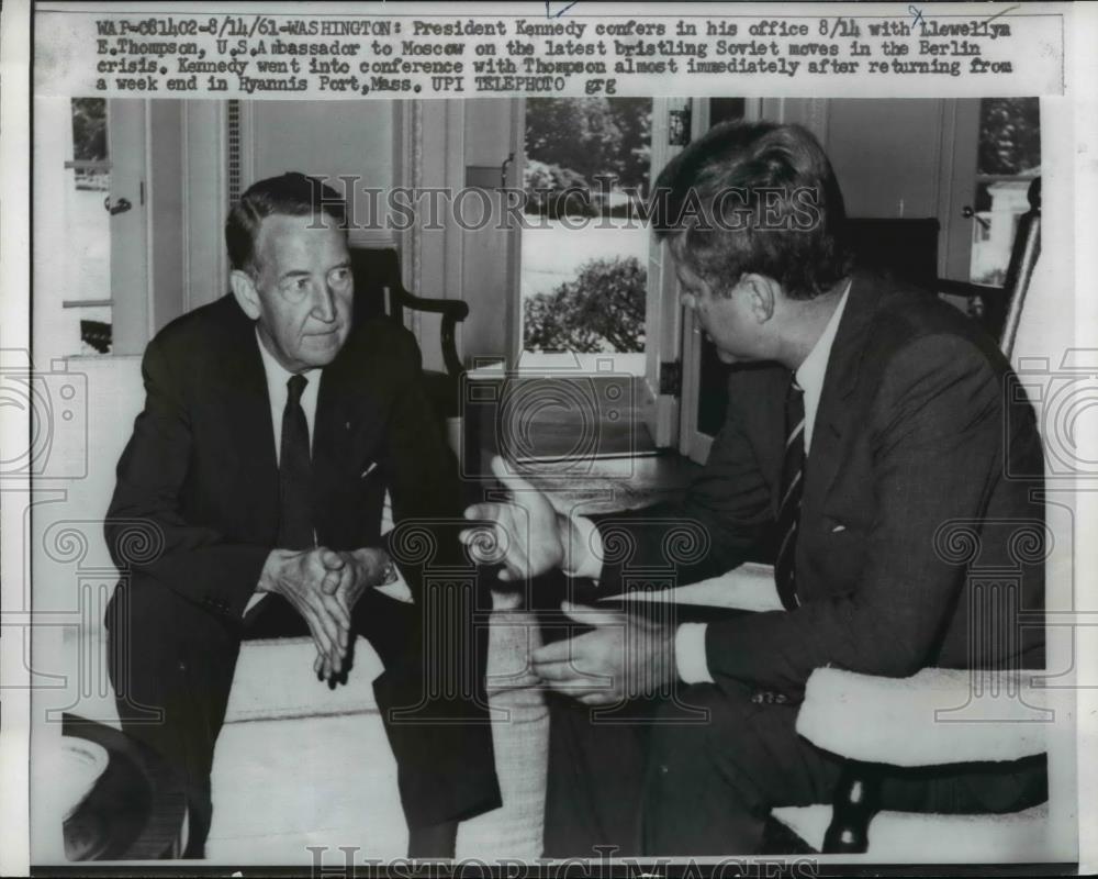 1961 Press Photo President John Kennedy & Llewellyn Thompson Ambass to Moscow - Historic Images