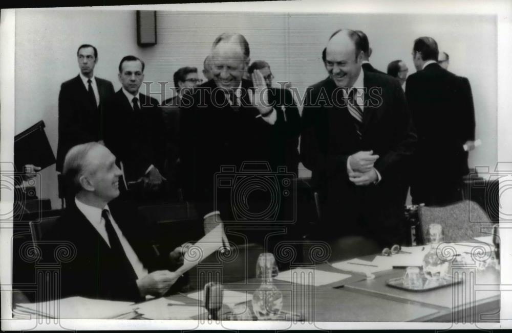 1970 Press Photo William P.Rogers, Sec of State &amp; Sec. William Laird of defense - Historic Images