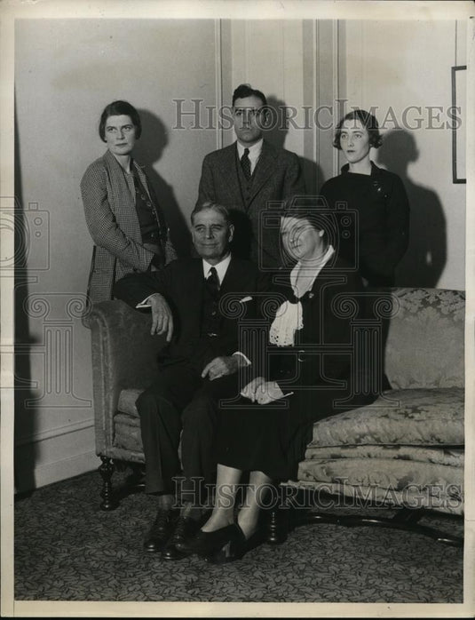 1933 Press Photo Governor now Secretary of War George H Dern & Family - Historic Images
