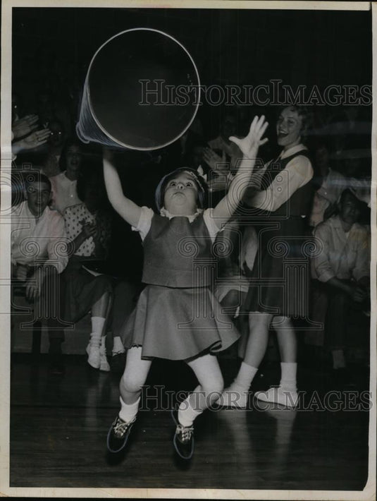 1961 Press Photo Pawnee Illinois, Phonda Pace, Cheerleader - Historic Images