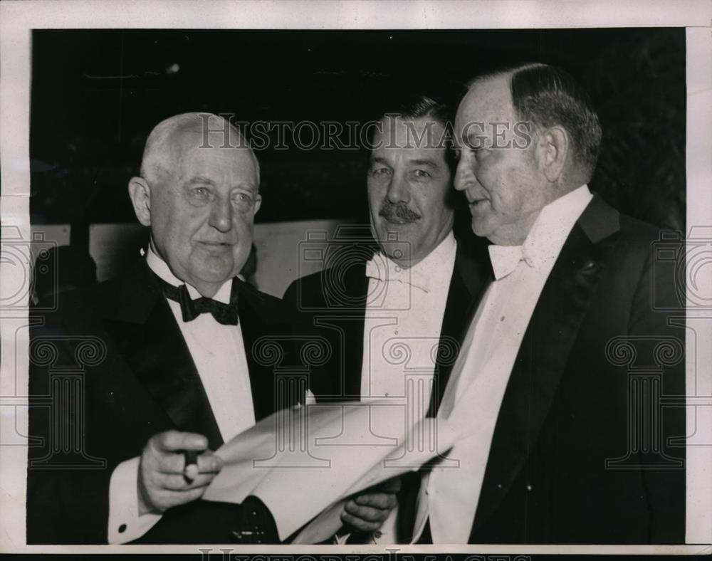 1937 Press Photo Bertrand Snell, New York House Minority Leader, A Whalen - Historic Images