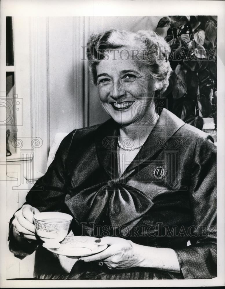 1956 Press Photo Mrs Judy Weis of Rochester NY - Historic Images