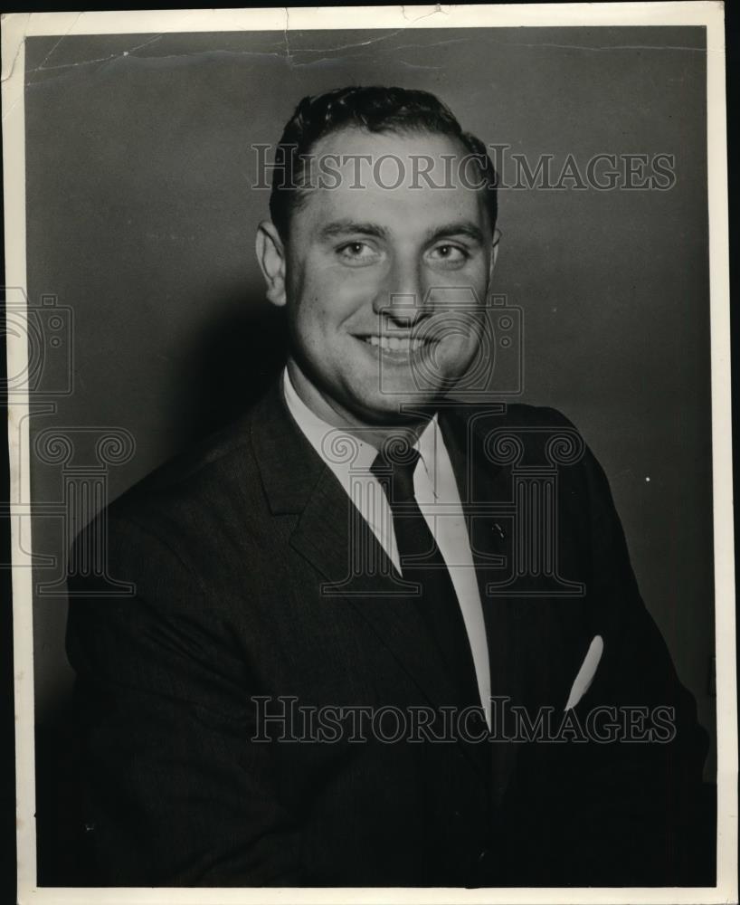 1962 Press Photo George W Karl BOAC District Sales Manager - Historic Images