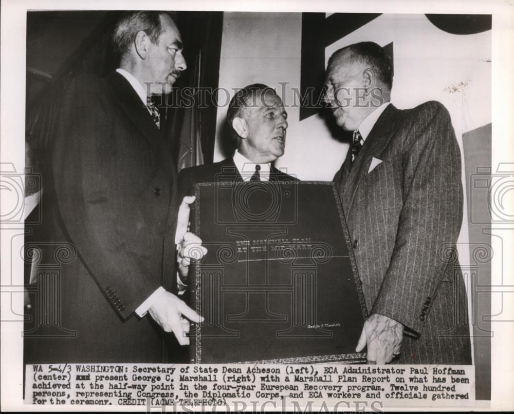 1950 Press Photo Sec of State Dean Acheson (L)Paul Hoffman (C) present George C - Historic Images