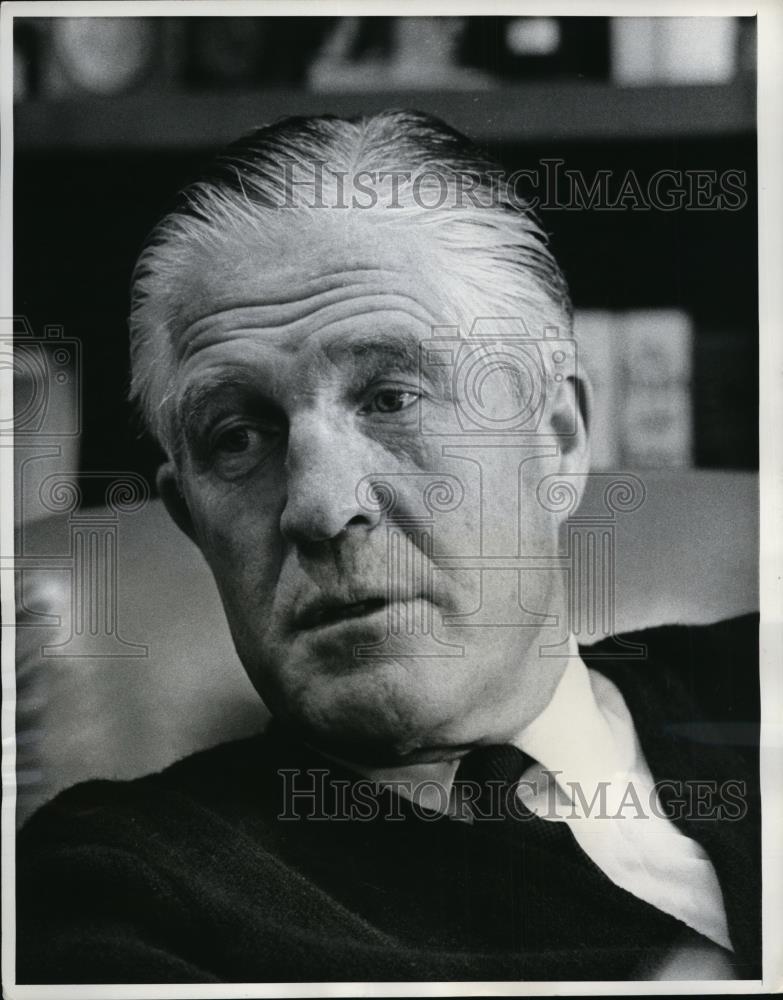 1968 Press Photo Housing and Urban Development Secretary George Romney - Historic Images