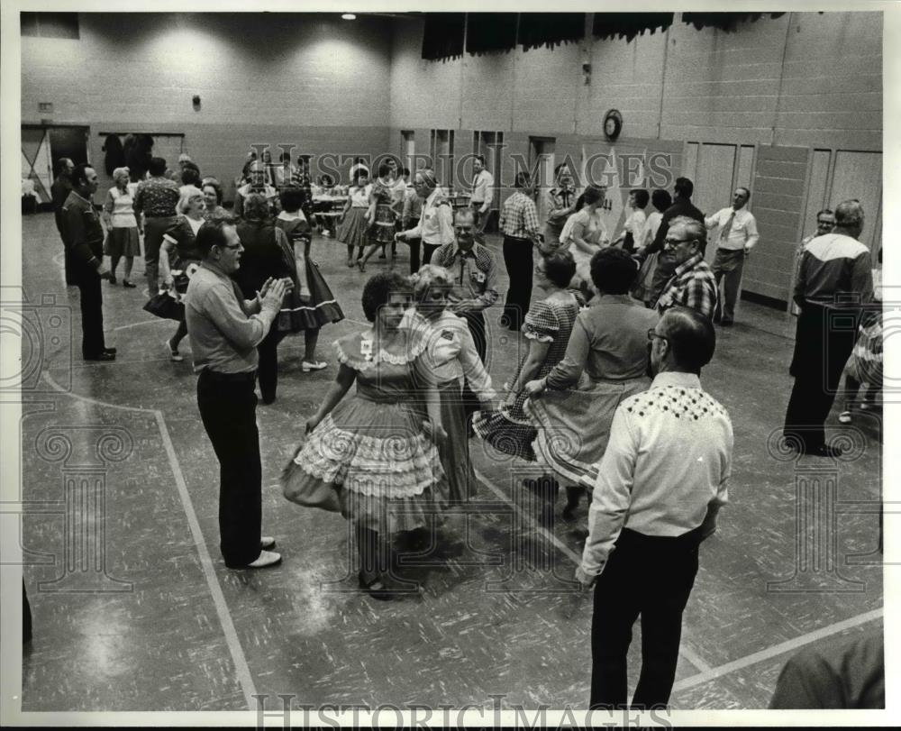 1979 Press Photo Square Dancing Stafford School Mapple Heights - cvb03773 - Historic Images