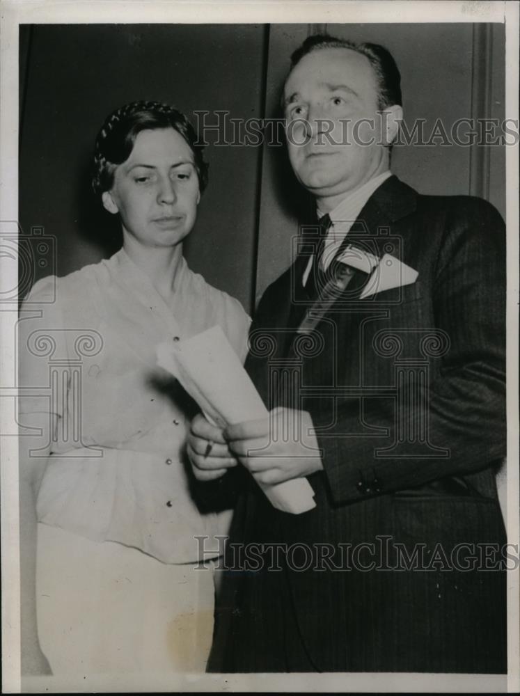 1938 Press Photo Dorothy Paulson Head of Young Republicans &amp; Donald Hornbeck - Historic Images