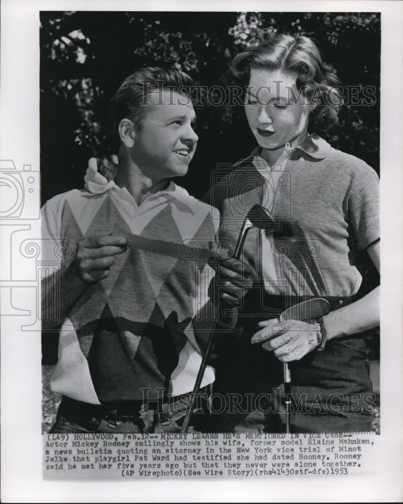 1953 Wire Photo Actor, Mickey Rooney with his wife, the former Elaine Mahnken - Historic Images