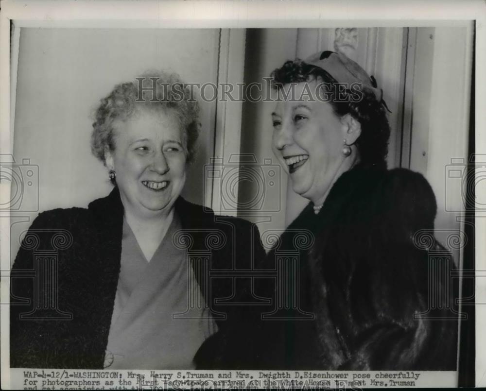 1952 Press Photo Mrs.Harry S.Truman and Mrs.Dwight D. Eisenhower. - nee80892 - Historic Images