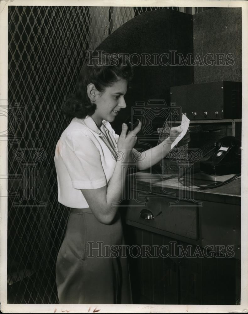 1944 Press Photo June Gall talks over intercom, Ohio - nee57588 - Historic Images