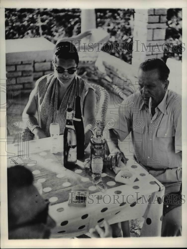 1956 Press Photo Kremlin Headache At Home, Belgrade Yugoslavia Marshal Tito. - Historic Images